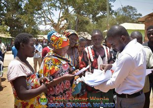 DISTRIBUTION OF BURSARIES TO OVER 600 GANDA WARD STUDENTS